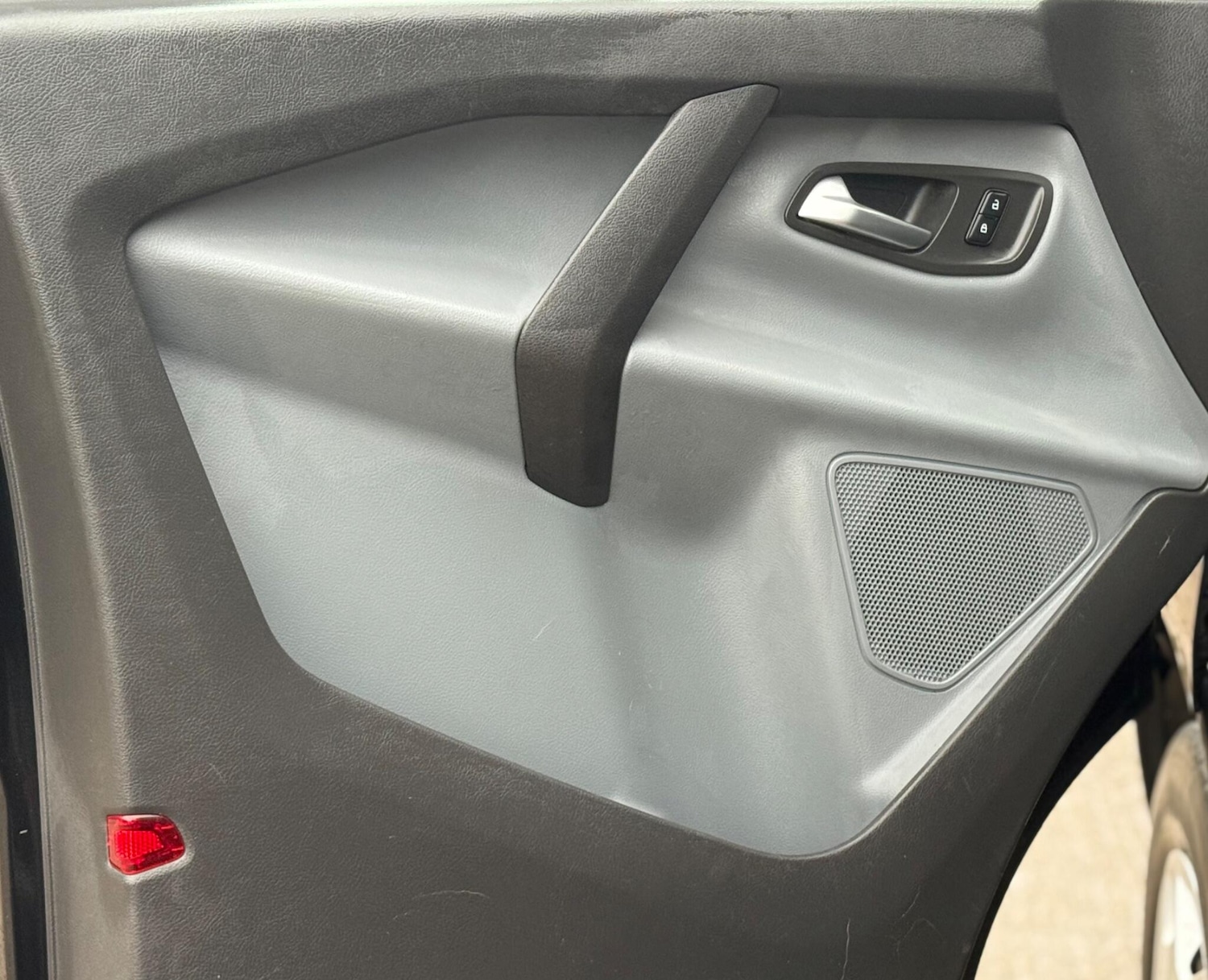 Used Ford Transit Custom 2016 for sale - 76165200: Photo 18
