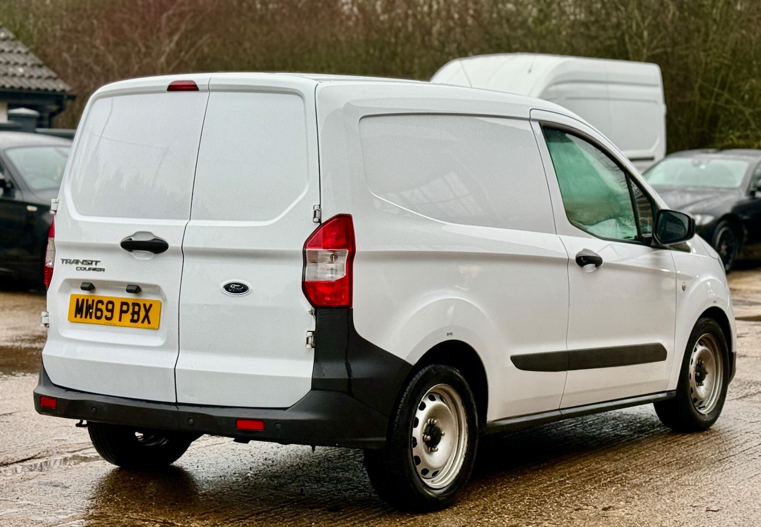 Used Ford Transit Courier 2020 for sale - 77336894: Photo 11