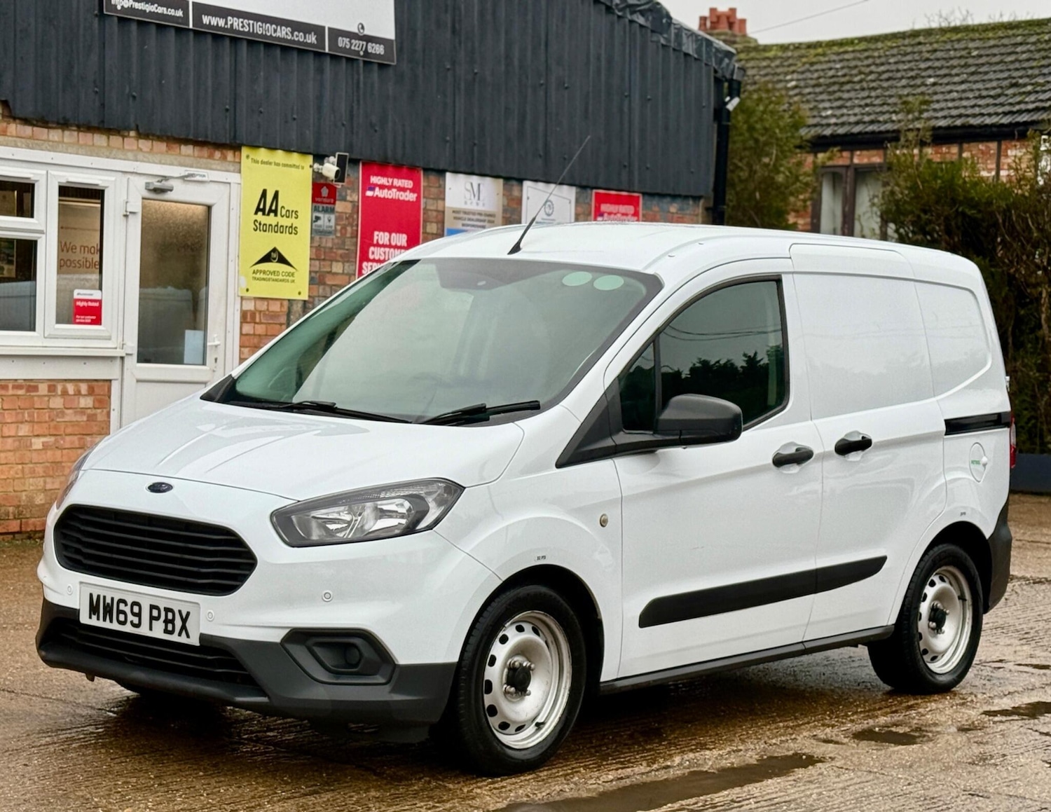 Used Ford Transit Courier 2020 for sale - 77336894: Photo 5