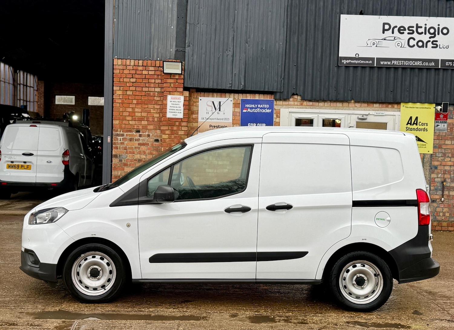 Used Ford Transit Courier 2020 for sale - 77336894: Photo 7