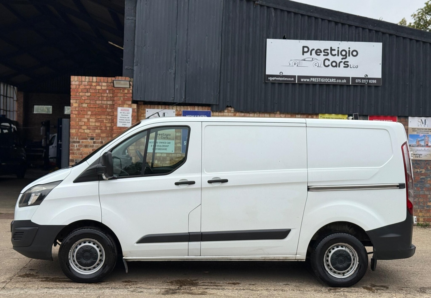 Used Ford Transit Custom 2016 for sale - 76017335: Photo 5
