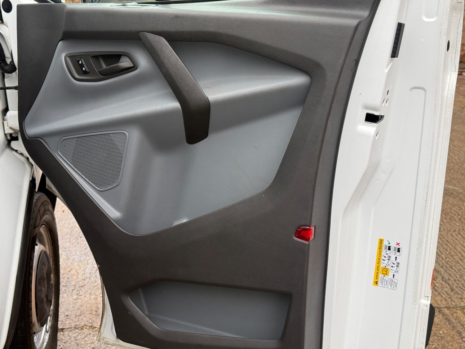 Used Ford Transit Custom 2016 for sale - 76531532: Photo 33