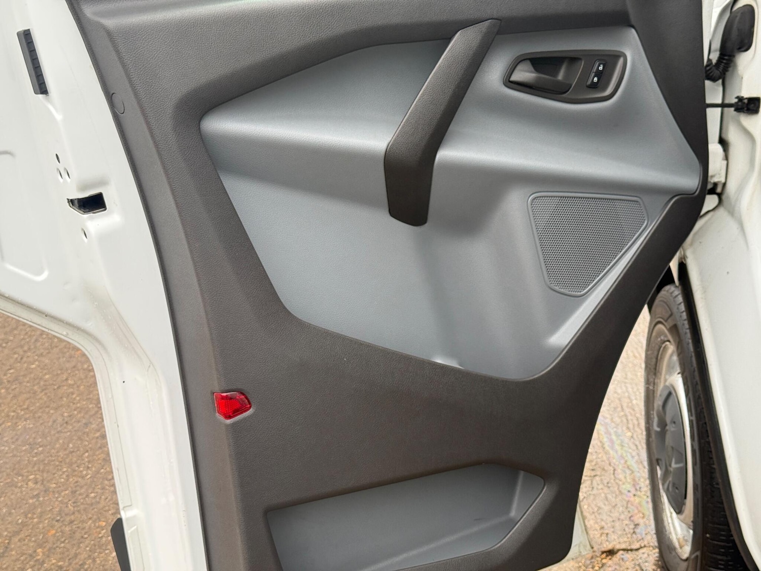 Used Ford Transit Custom 2016 for sale - 76531532: Photo 36