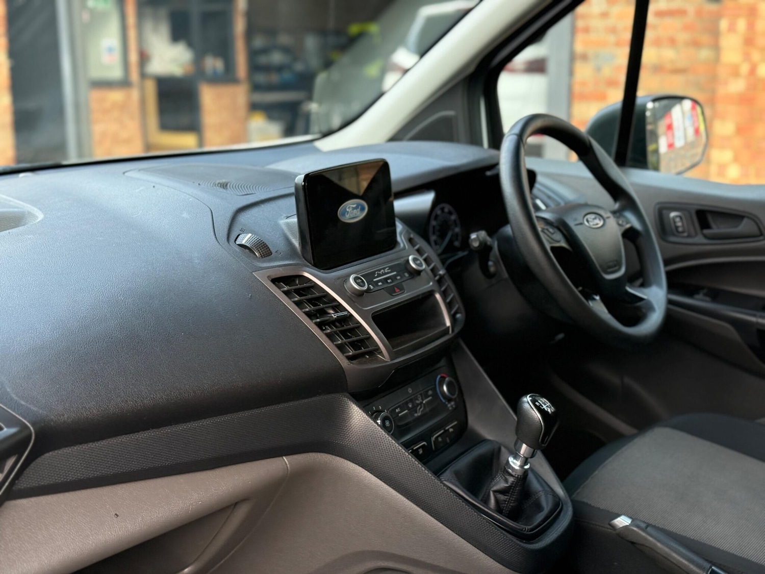 Used Ford Transit Connect 2020 for sale - 77152689: Photo 15