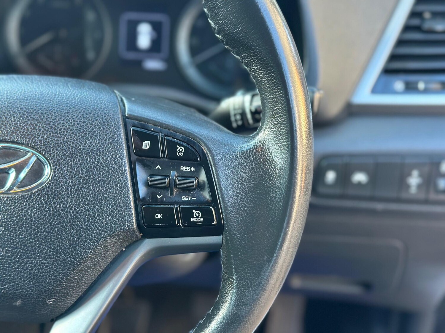 Used Hyundai TUCSON 2017 for sale - 77106799: Photo 48