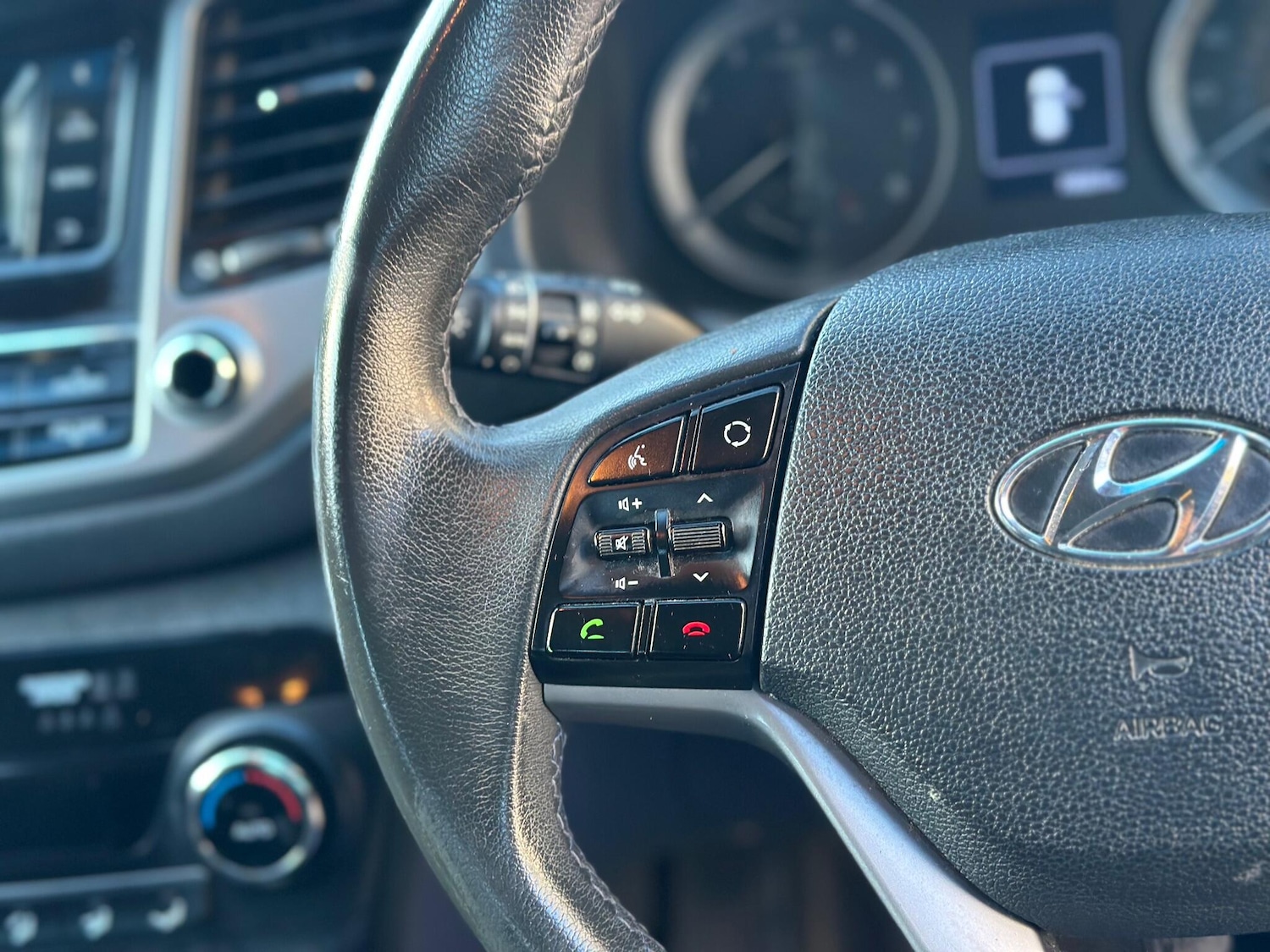 Used Hyundai TUCSON 2017 for sale - 77106799: Photo 49