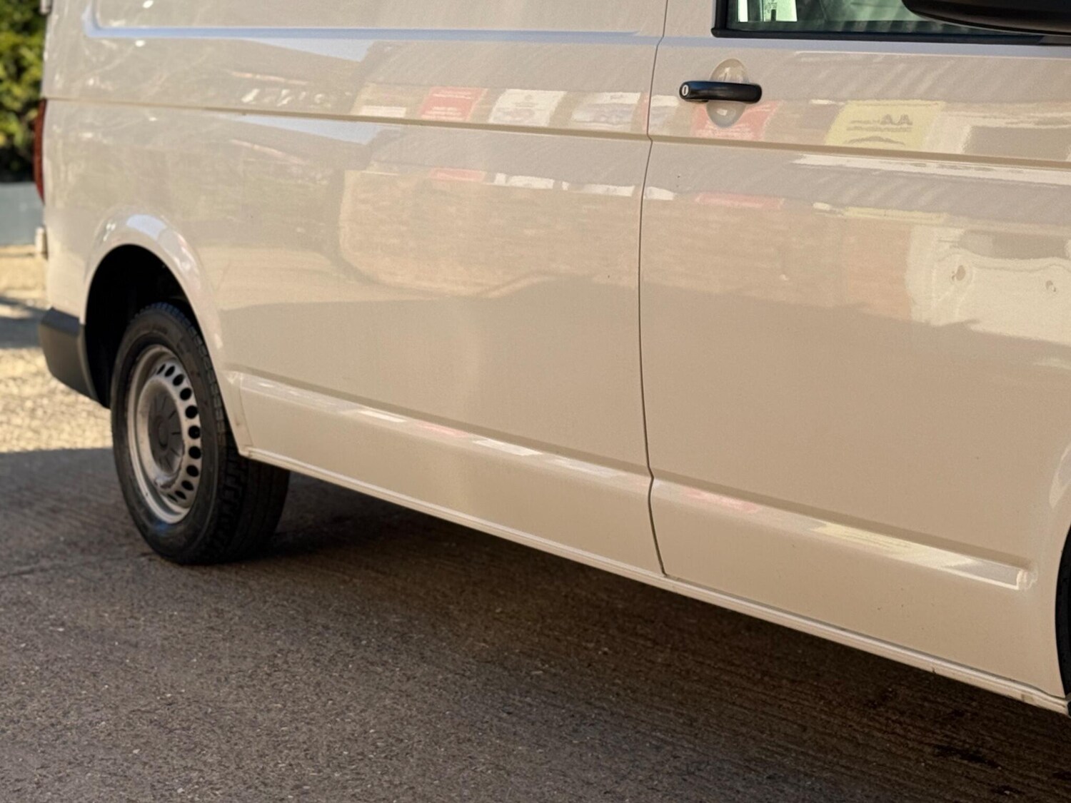 Used Volkswagen Transporter 2017 for sale - 77935469: Photo 24