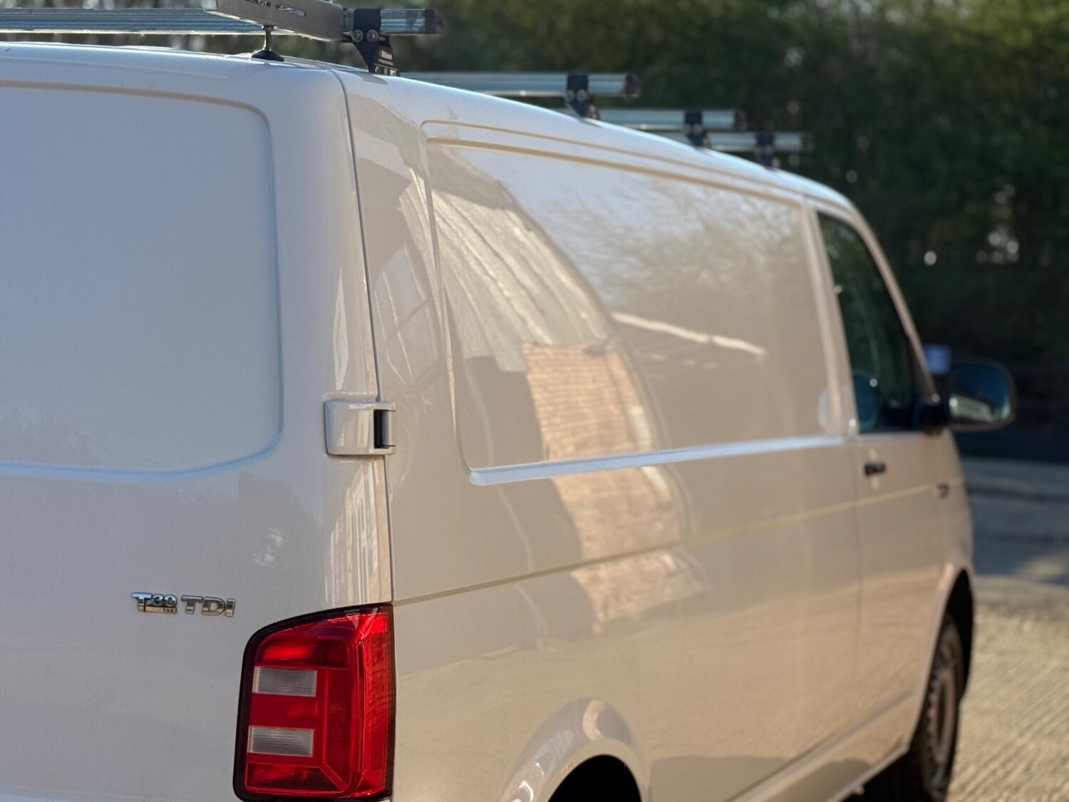 Used Volkswagen Transporter 2017 for sale - 77935469: Photo 28