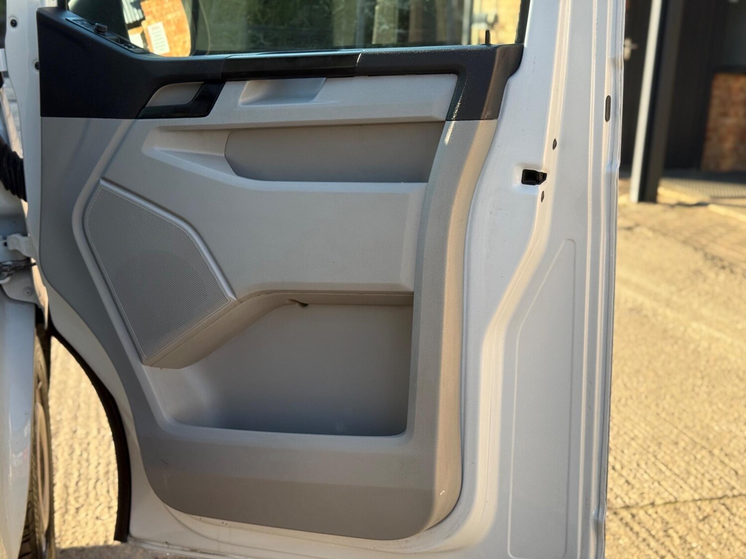 Used Volkswagen Transporter 2017 for sale - 77935469: Photo 34