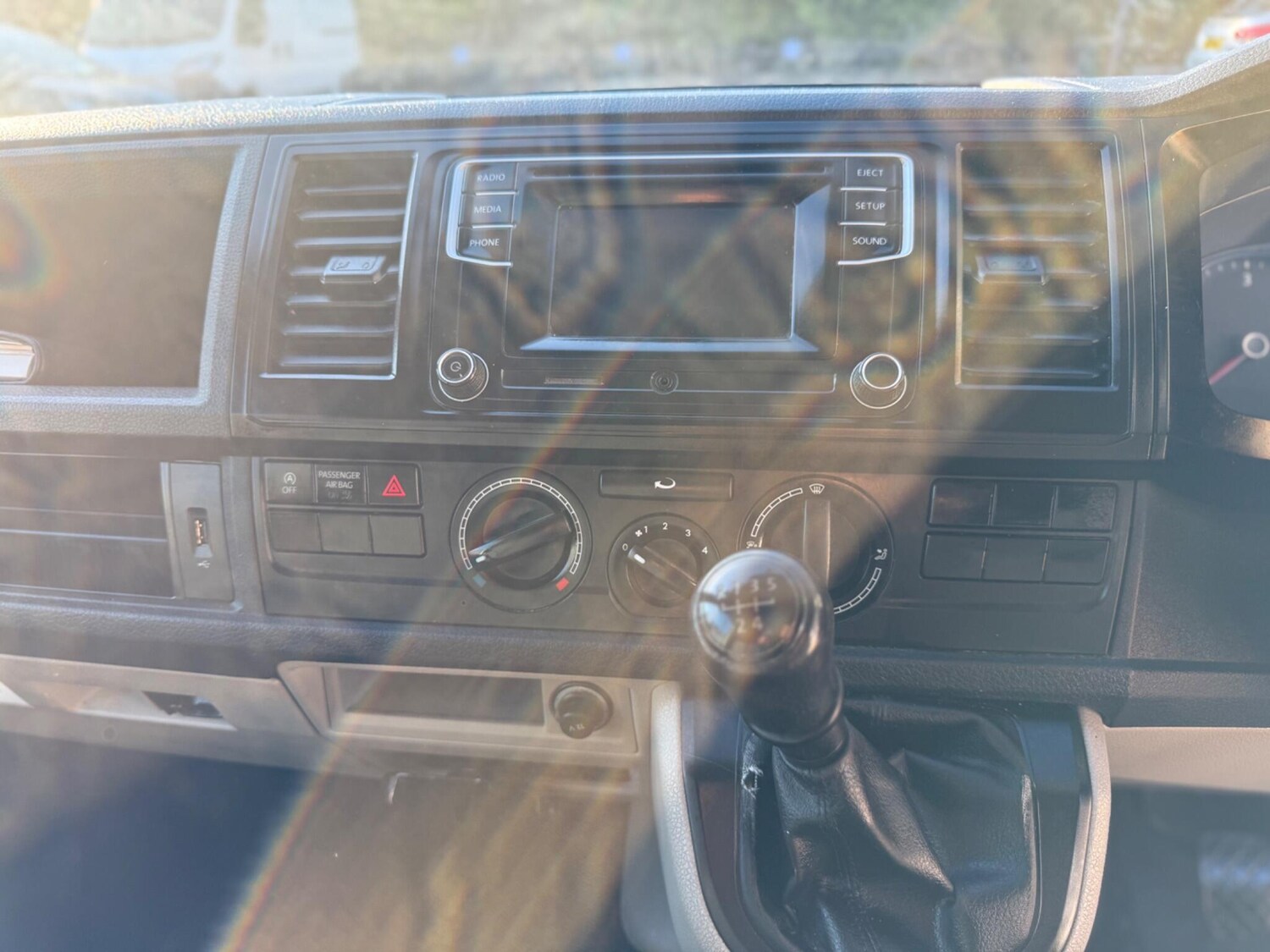 Used Volkswagen Transporter 2017 for sale - 77935469: Photo 42