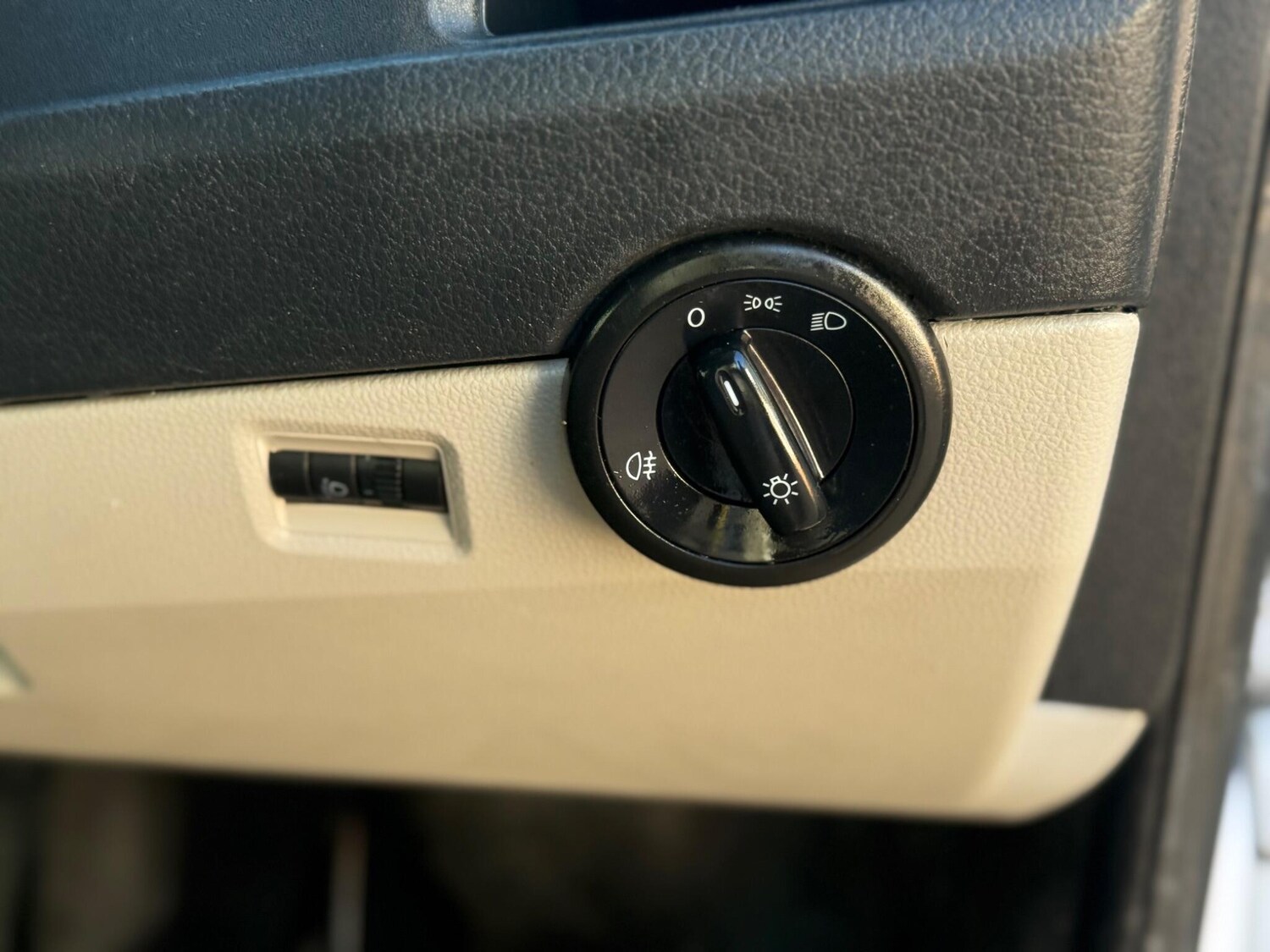 Used Volkswagen Transporter 2017 for sale - 77935469: Photo 43