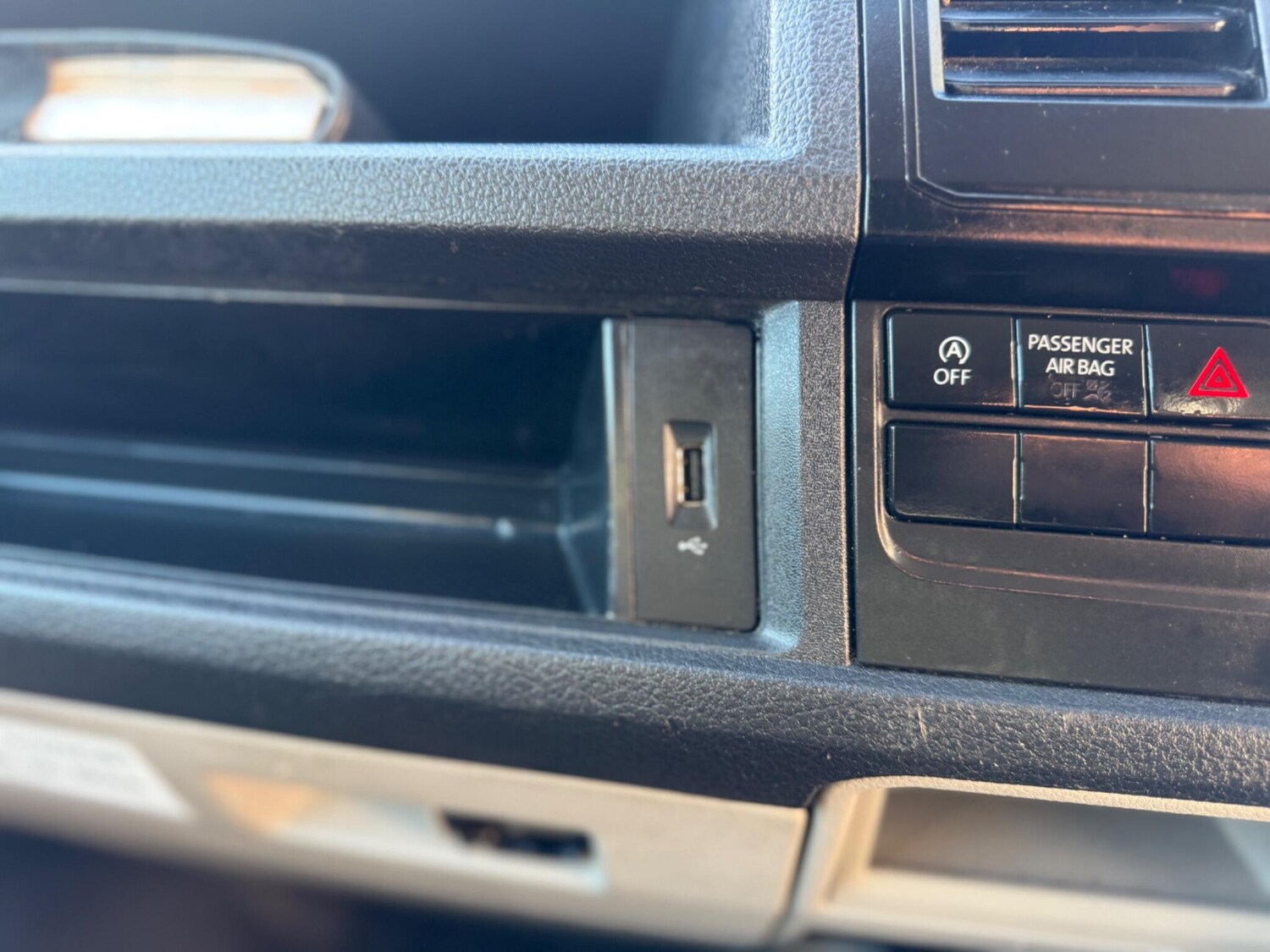 Used Volkswagen Transporter 2017 for sale - 77935469: Photo 45