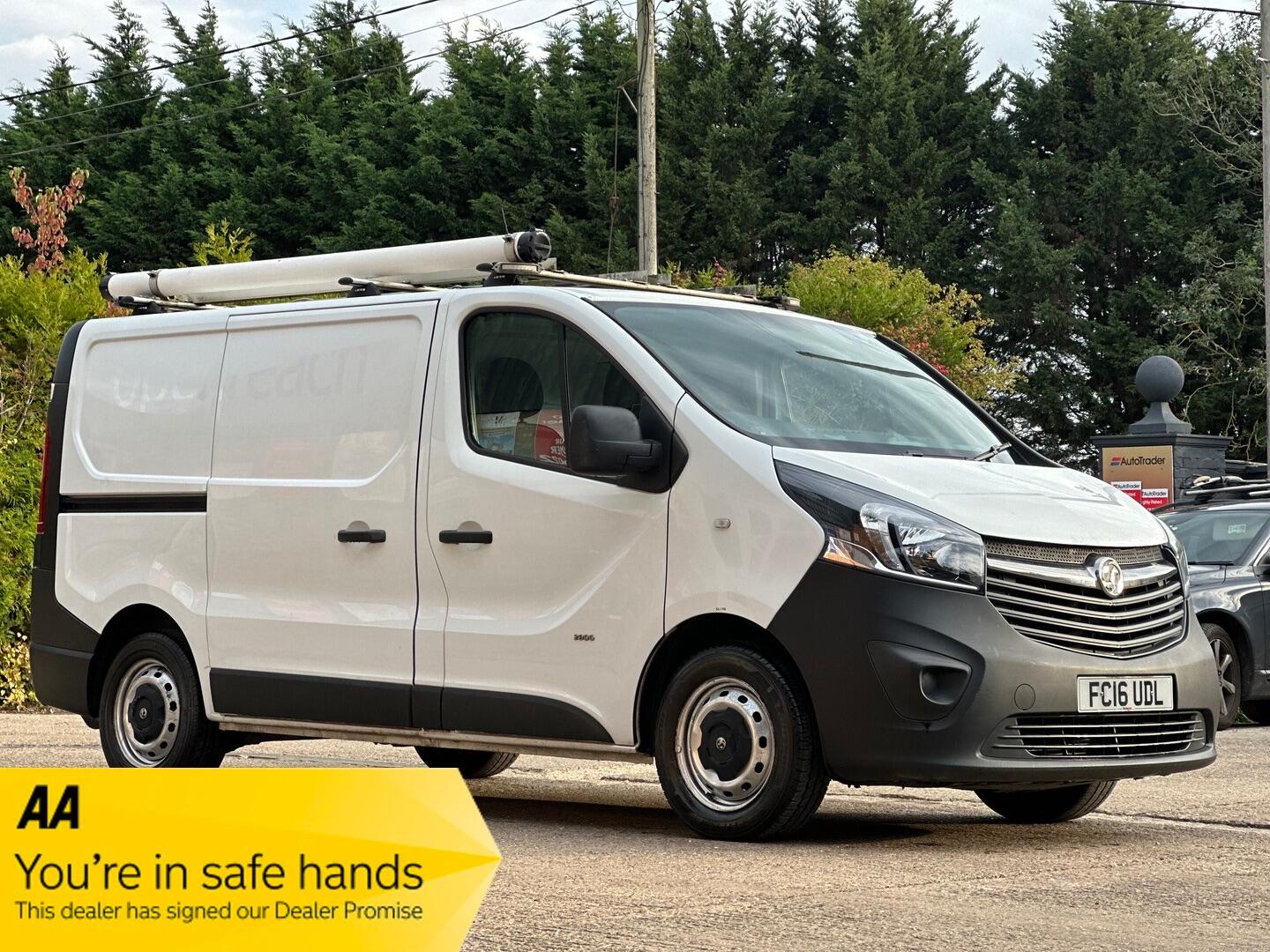 Used Vauxhall Vivaro 2016 for sale - 76064979: Photo 1