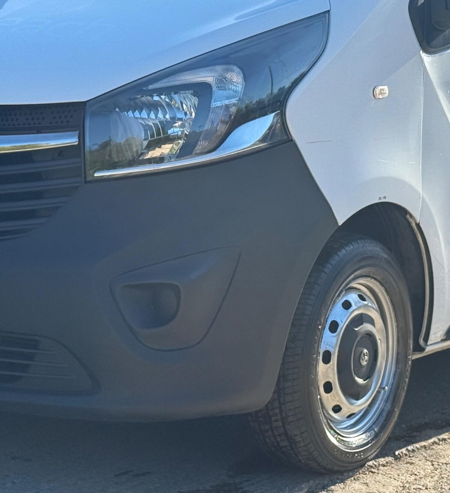 Used Vauxhall Vivaro 2016 for sale - 76064979: Photo 21
