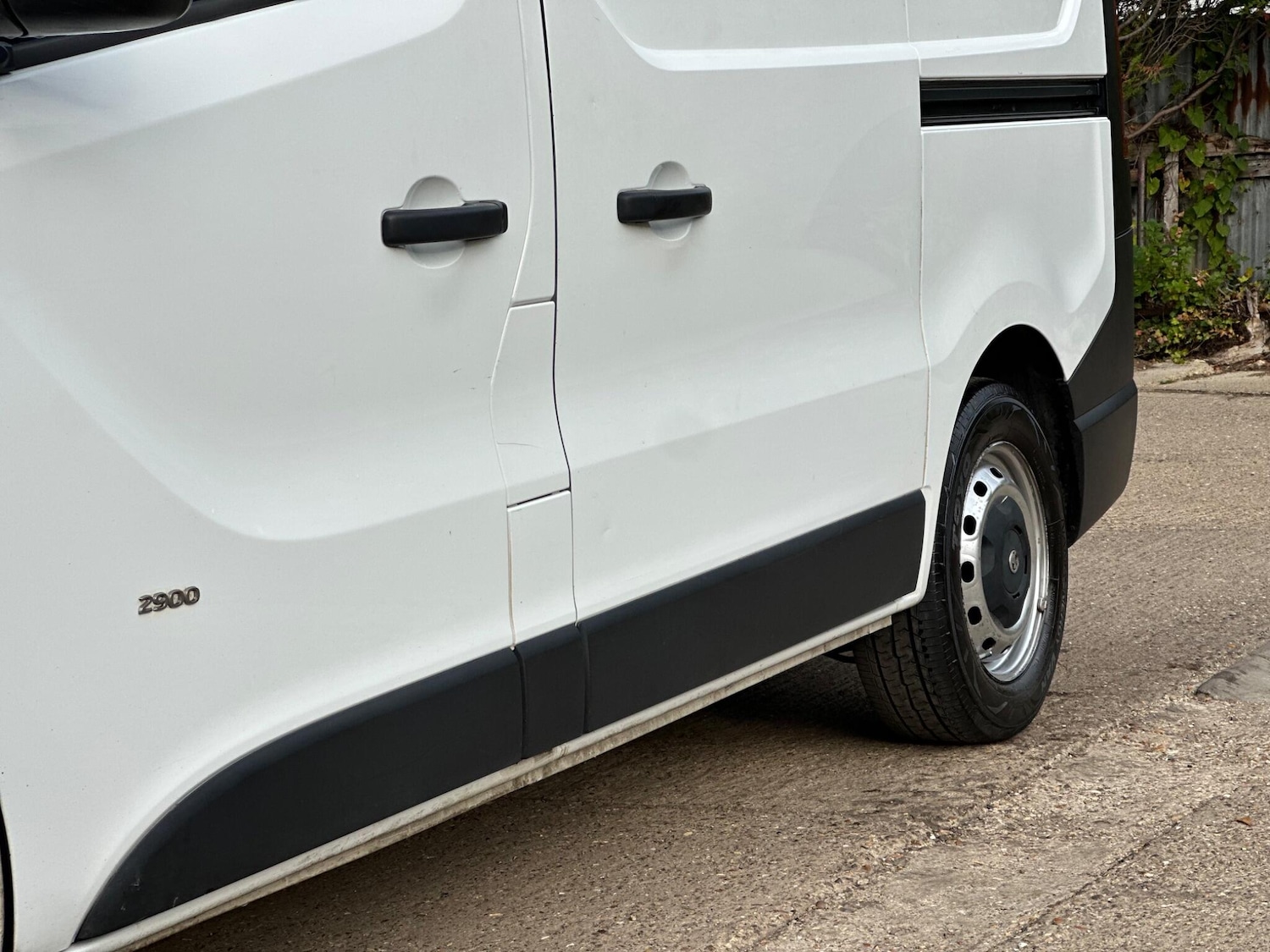 Used Vauxhall Vivaro 2016 for sale - 76064979: Photo 36