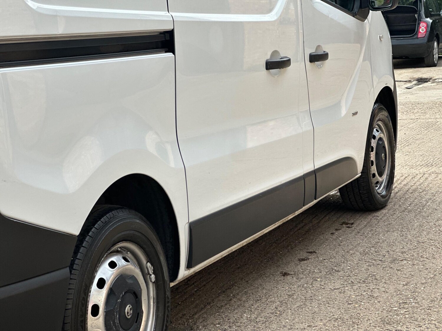 Used Vauxhall Vivaro 2016 for sale - 76064979: Photo 42