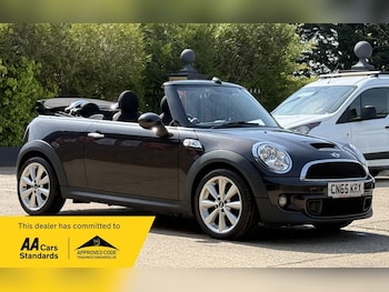 Used MINI Convertible 2015 for sale - 78531987: Photo