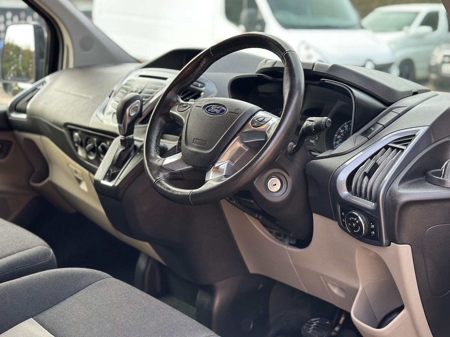 Used Ford Tourneo Custom 2018 for sale - 77083364: Photo 15