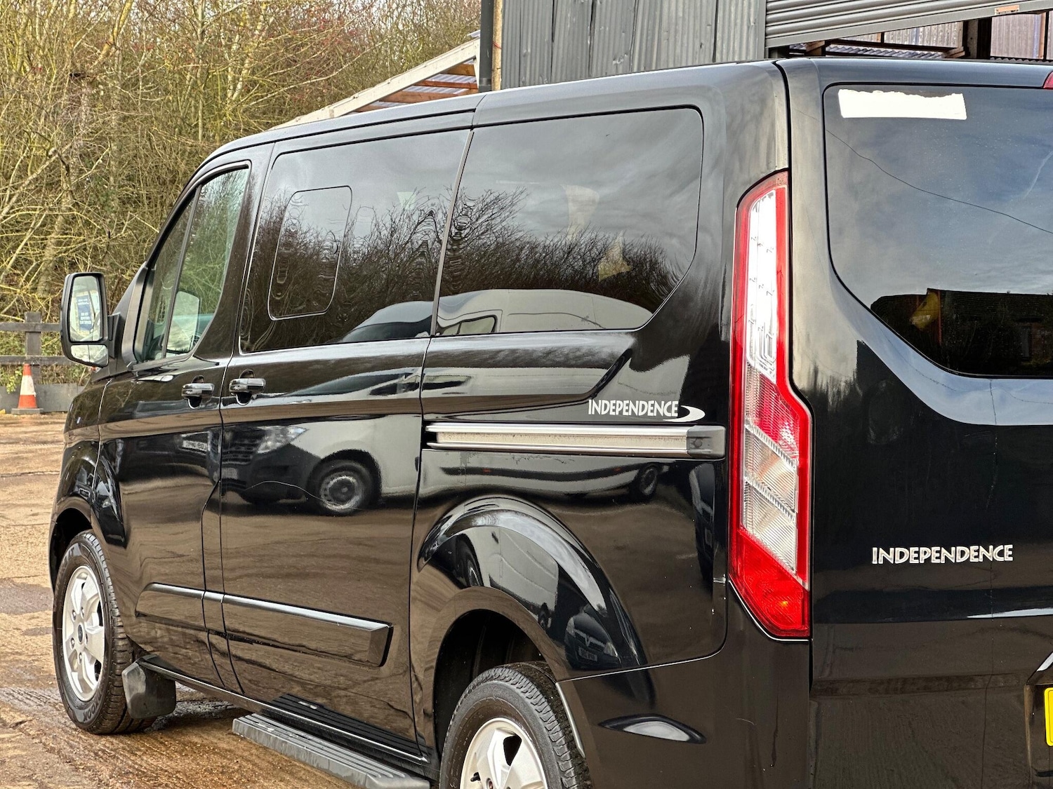 Used Ford Tourneo Custom 2018 for sale - 77083364: Photo 28