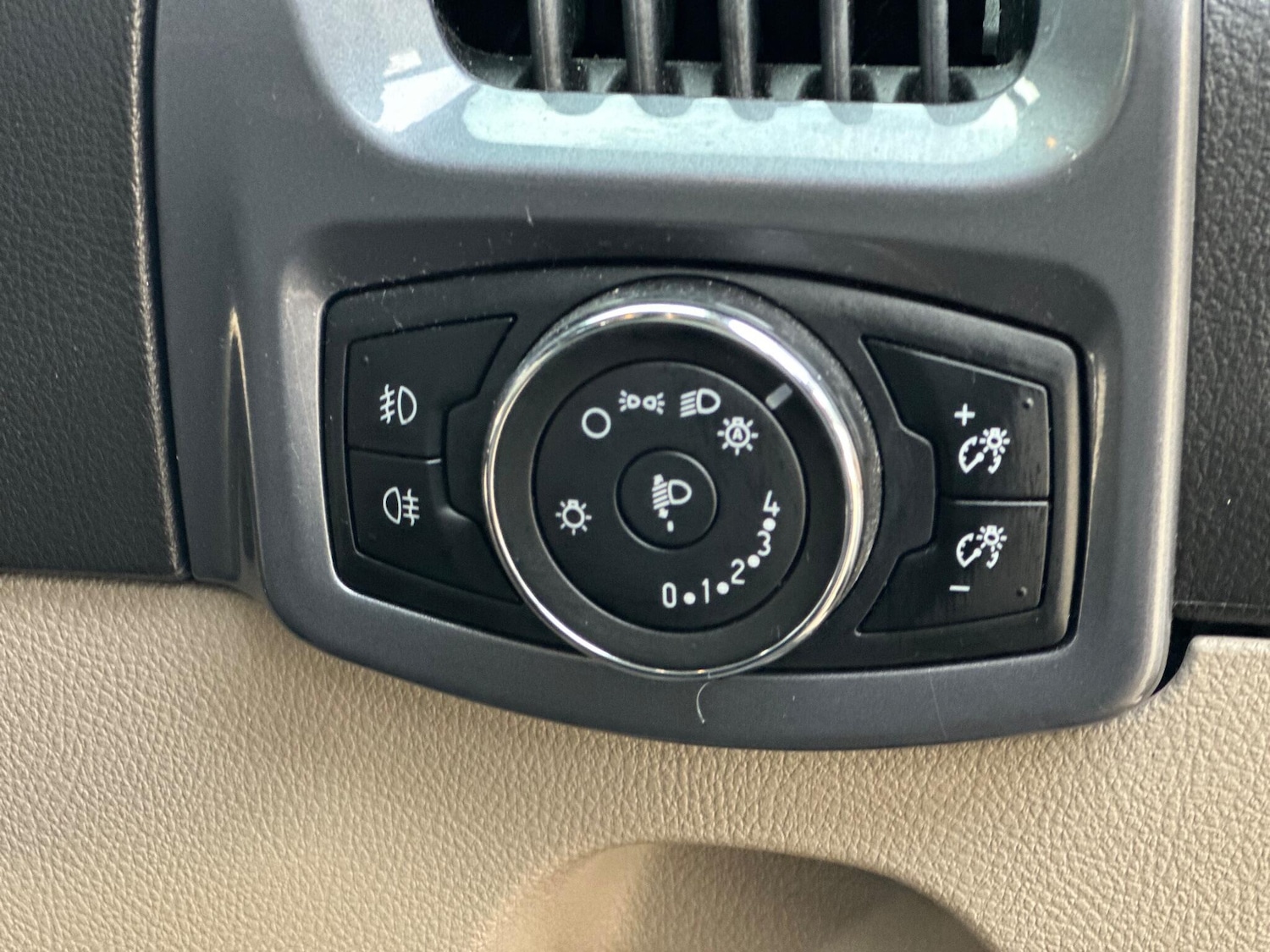 Used Ford Tourneo Custom 2018 for sale - 77083364: Photo 46