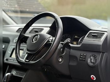 Used Volkswagen Caddy Life 2017 for sale - 77789652: Photo