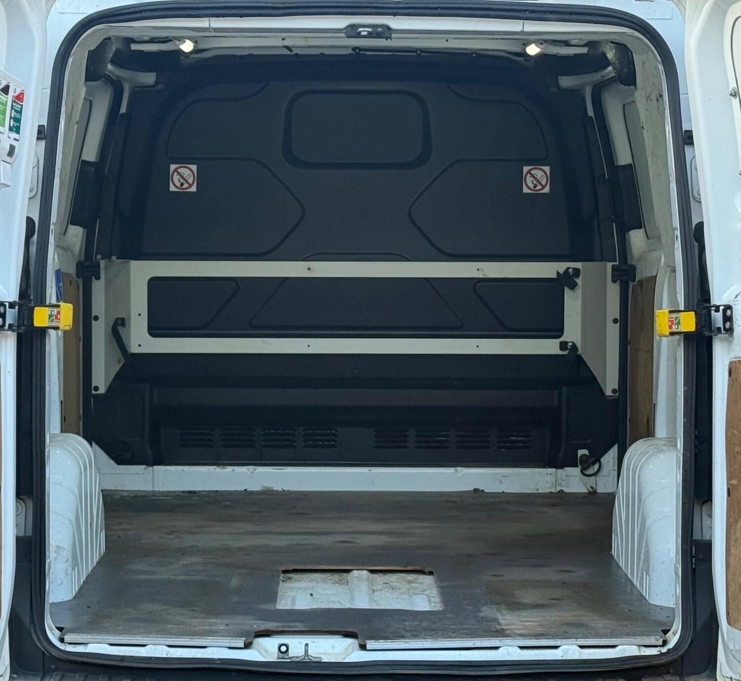 Used Ford Transit Custom 2017 for sale - 77450929: Photo 19