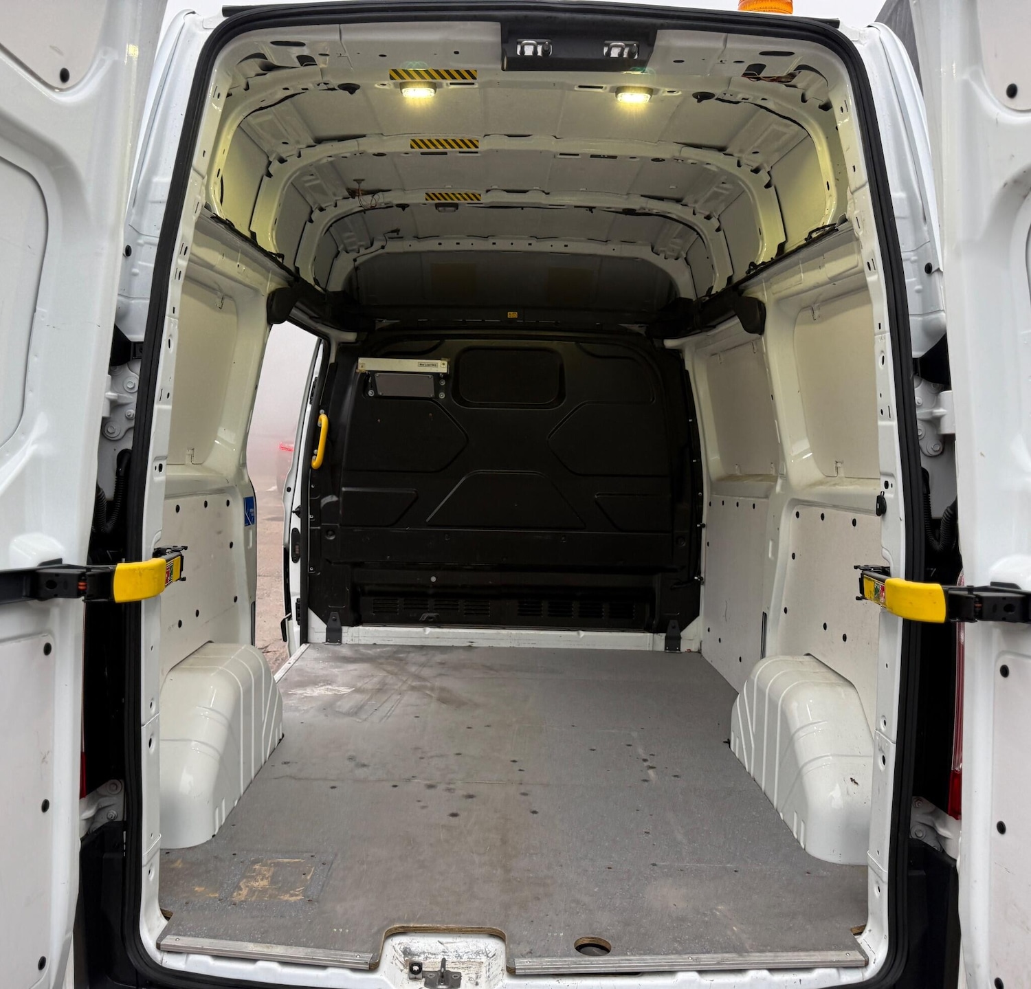 Used Ford Transit Custom 2016 for sale - 76535020: Photo 15