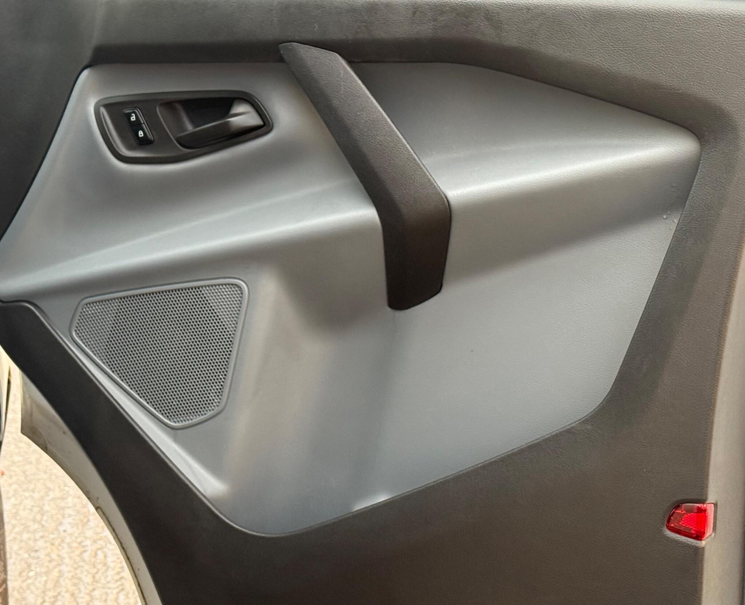 Used Ford Transit Custom 2016 for sale - 76535020: Photo 31