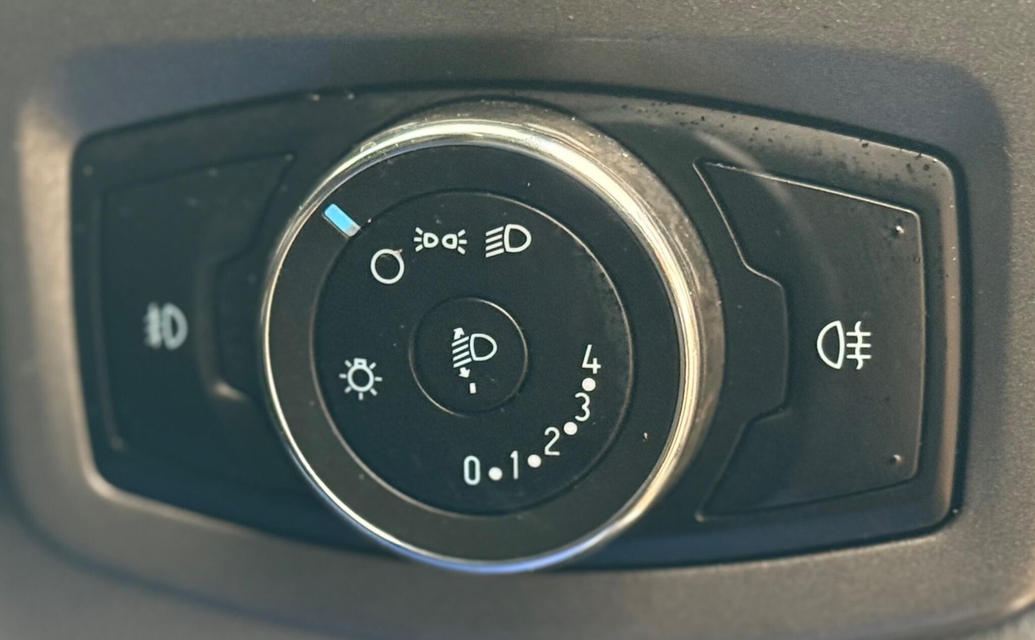 Used Ford Transit Custom 2016 for sale - 76535020: Photo 37