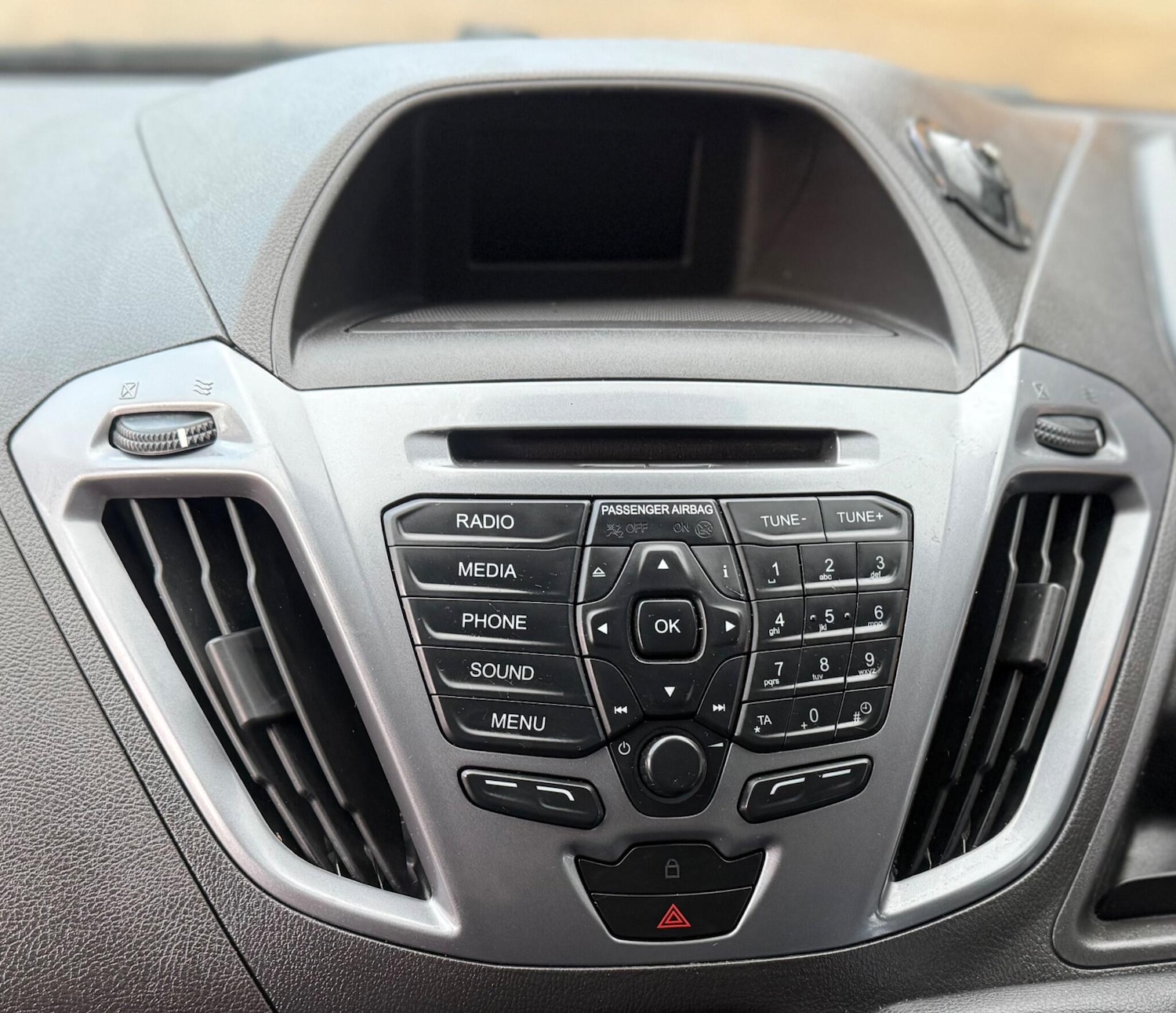 Used Ford Transit Custom 2017 for sale - 76830813: Photo 23