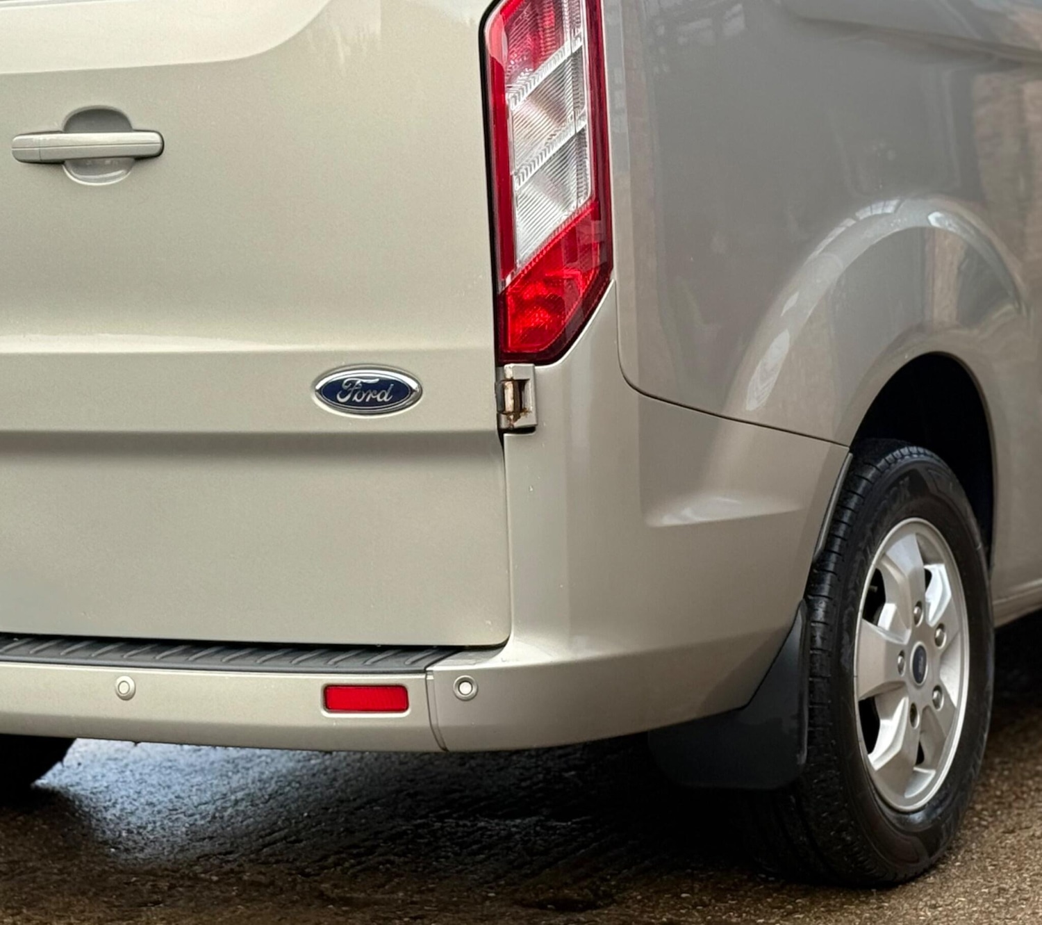 Used Ford Transit Custom 2017 for sale - 76830813: Photo 33