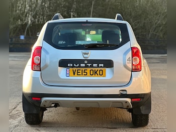 Used Dacia Duster 2015 for sale - 77654052: Photo