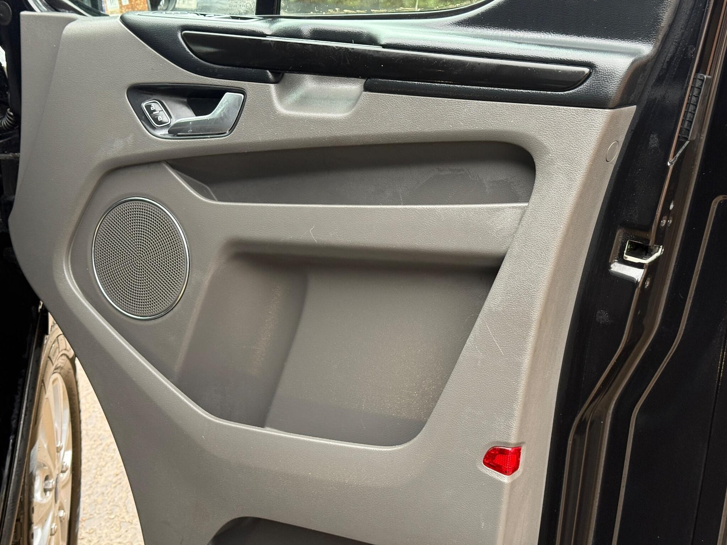 Used Ford Tourneo Custom 2018 for sale - 77148602: Photo 35