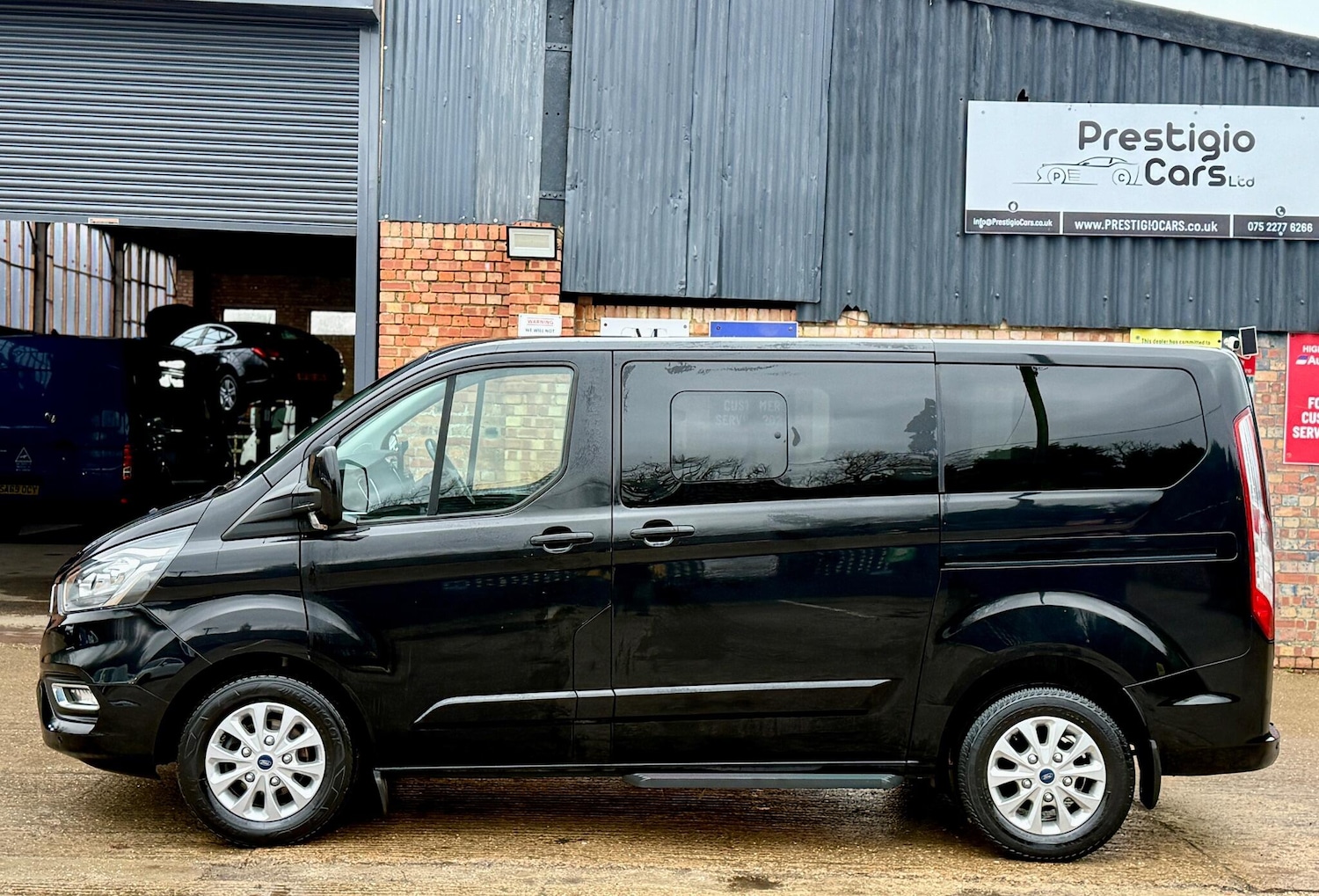 Used Ford Tourneo Custom 2018 for sale - 77148602: Photo 7