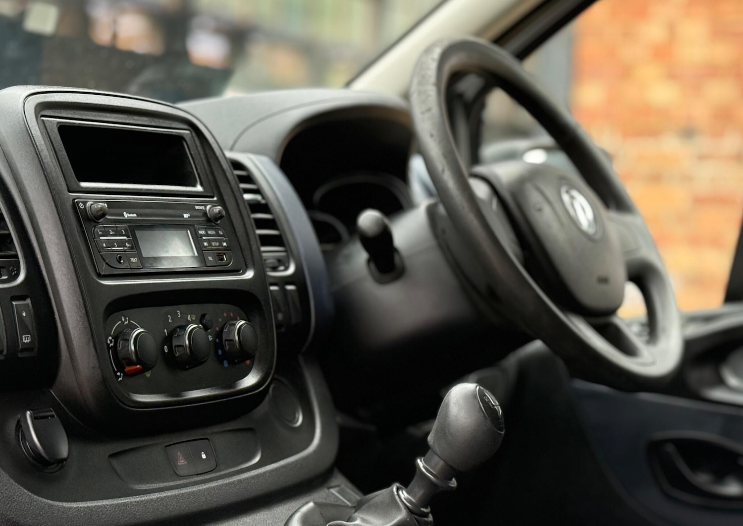 Used Vauxhall Vivaro 2016 for sale - 76120383: Photo 12