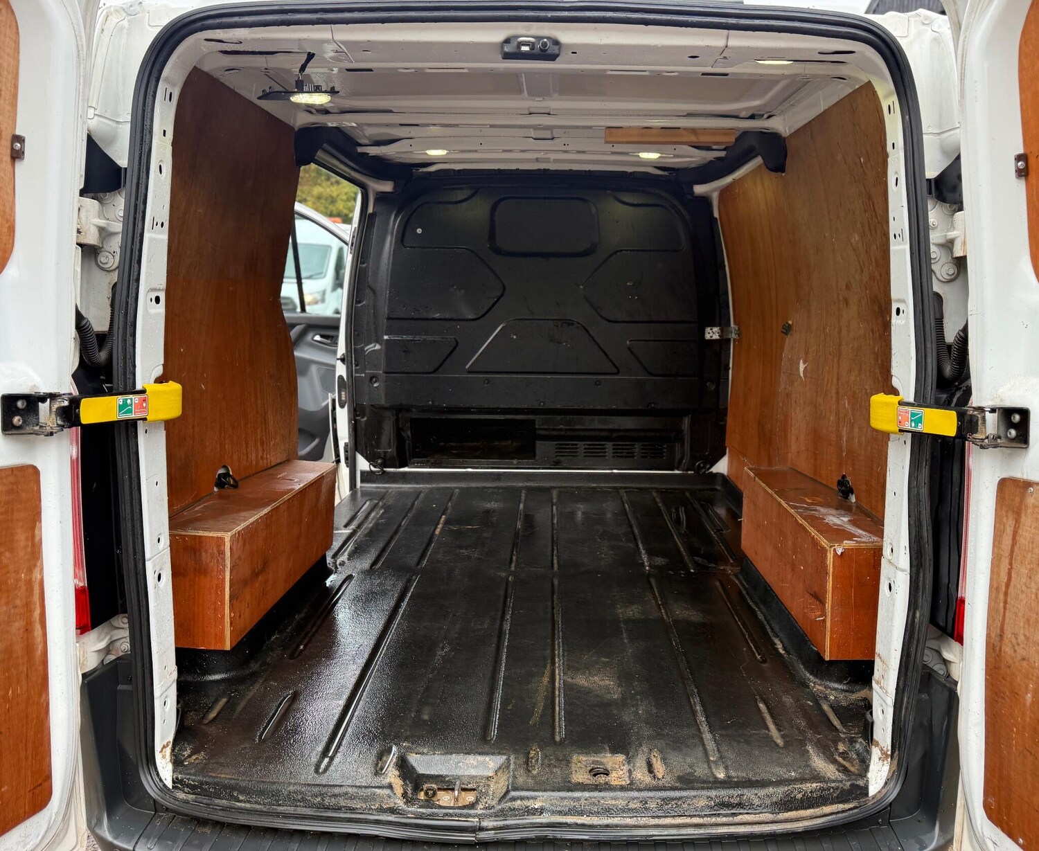 Used Ford Transit Custom 2017 for sale - 76273679: Photo 12