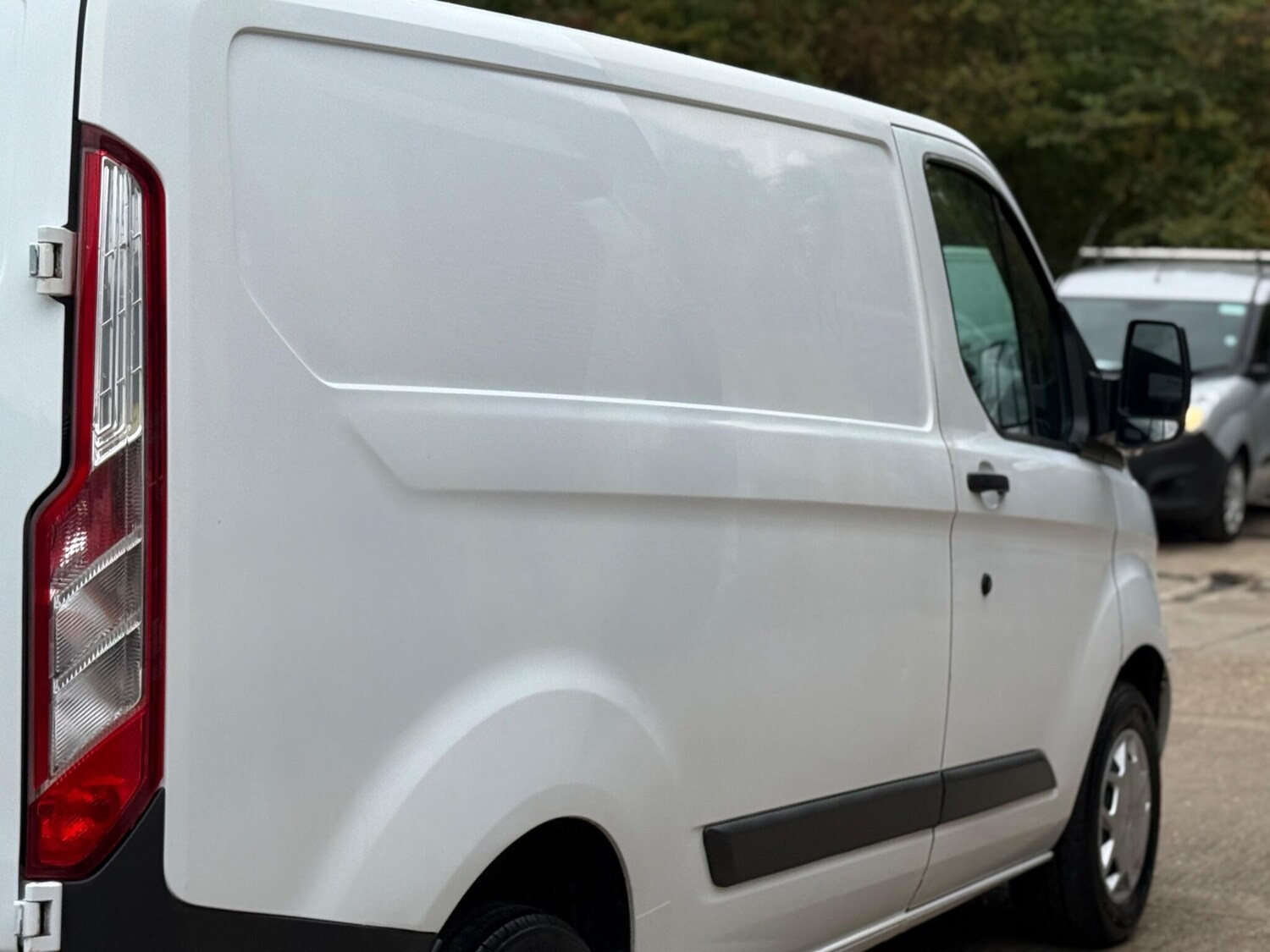 Used Ford Transit Custom 2017 for sale - 76273679: Photo 31