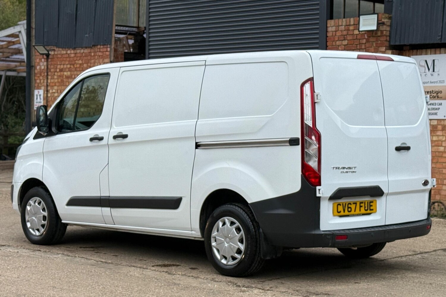 Used Ford Transit Custom 2017 for sale - 76273679: Photo 8