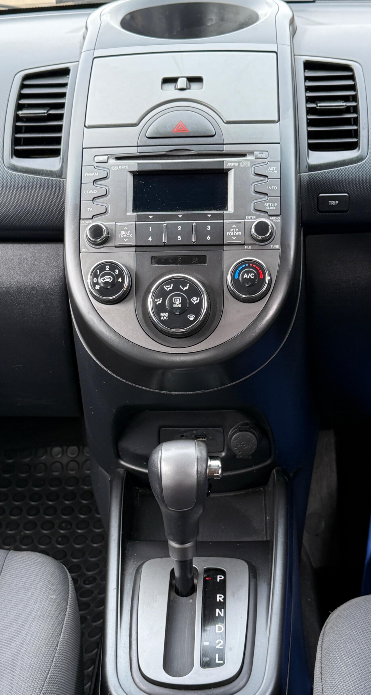 Used Kia Soul 2010 for sale - 76143662: Photo 19