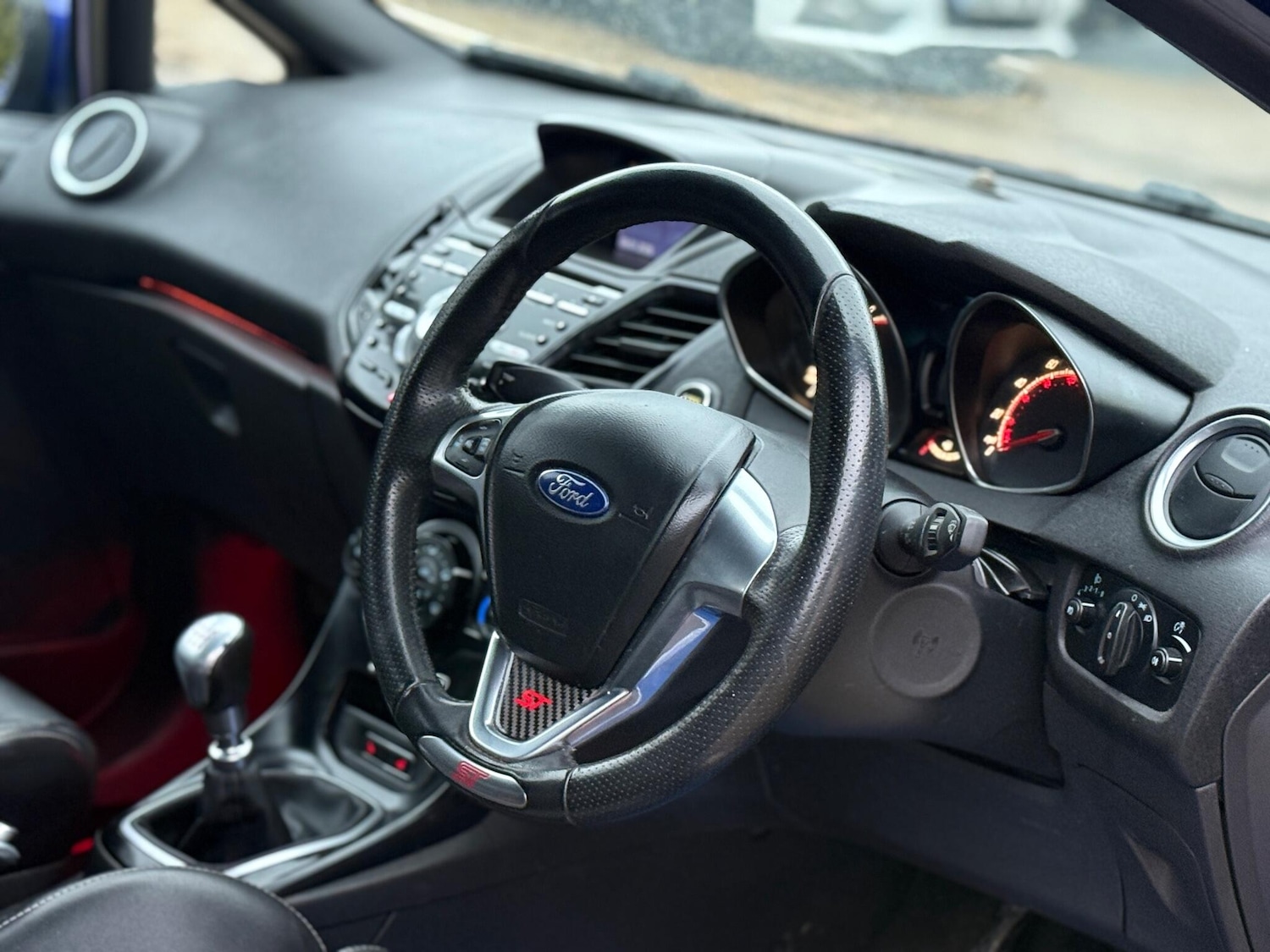 Used Ford Fiesta 2014 for sale - 77148594: Photo 13