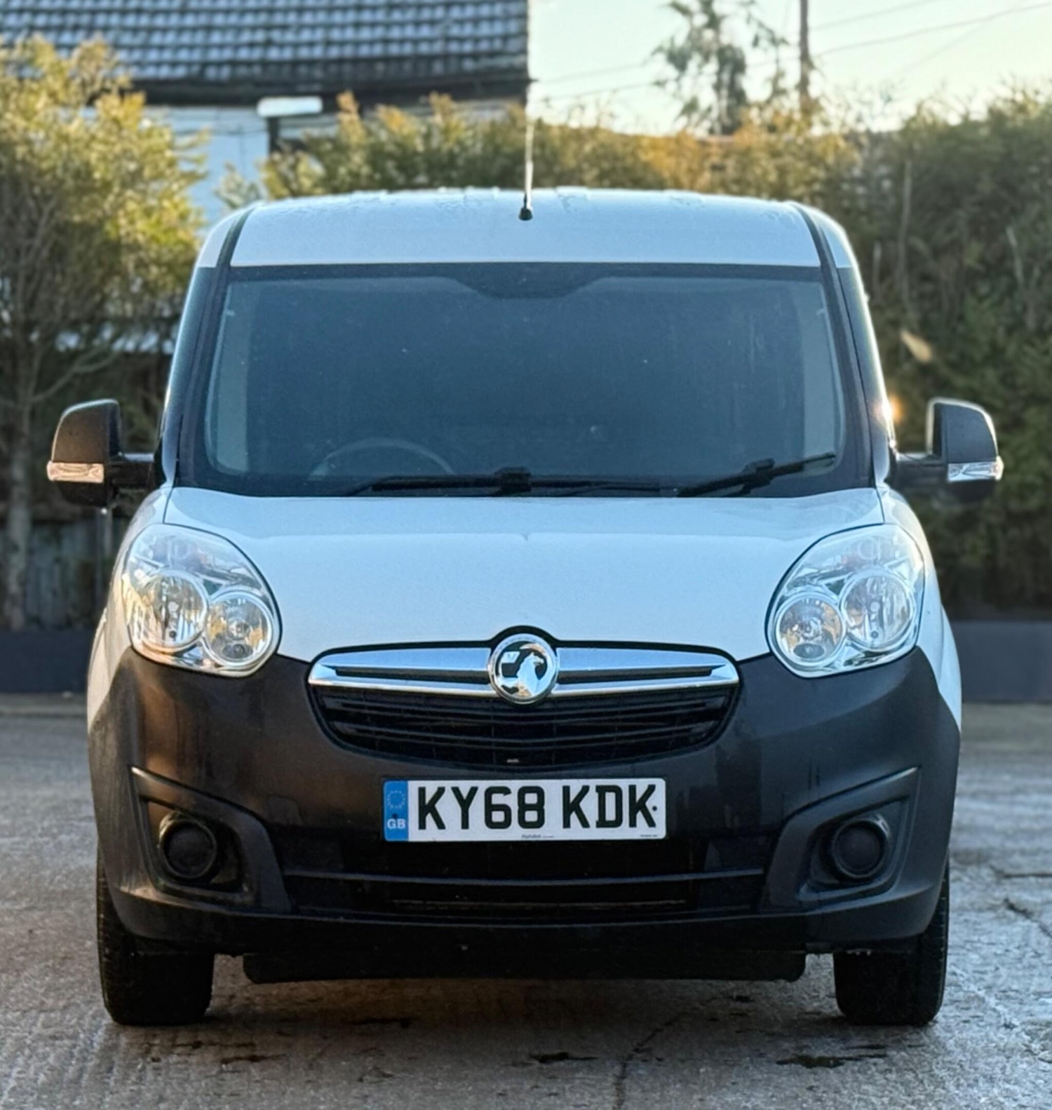 Used Vauxhall Combo 2018 for sale - 77094220: Photo 3