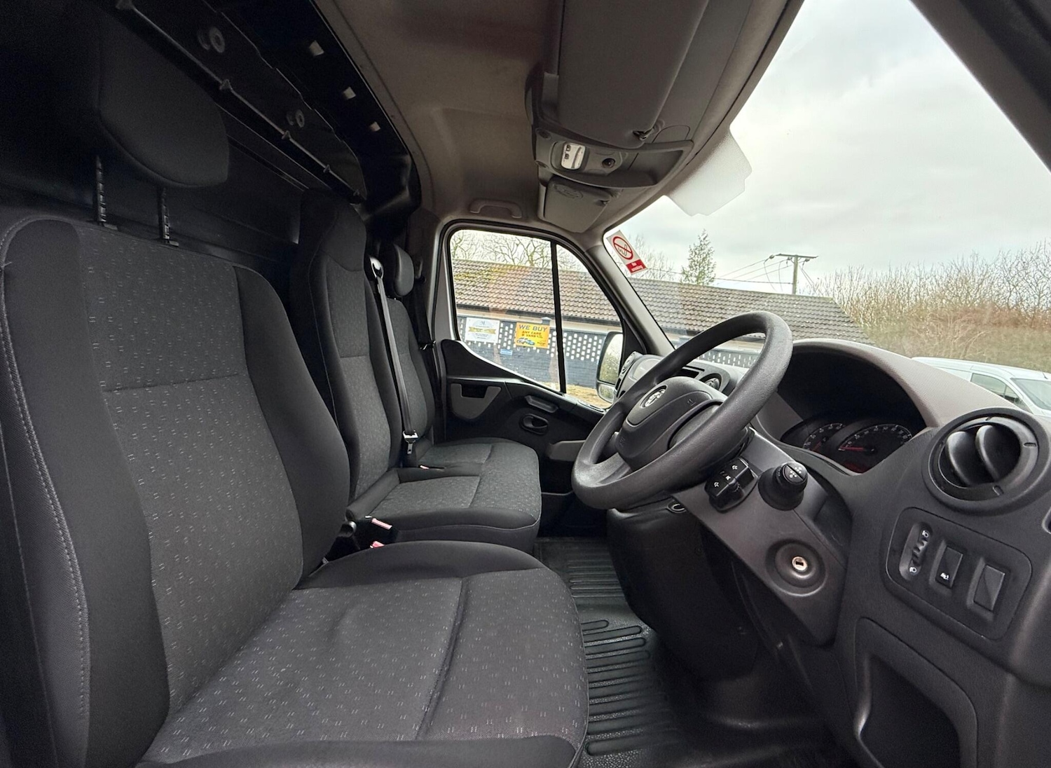 Used Vauxhall Movano 2017 for sale - 77125220: Photo 5