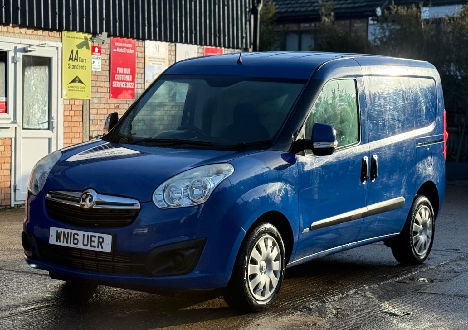 Used Vauxhall Combo 2016 for sale - 77350489: Photo 5