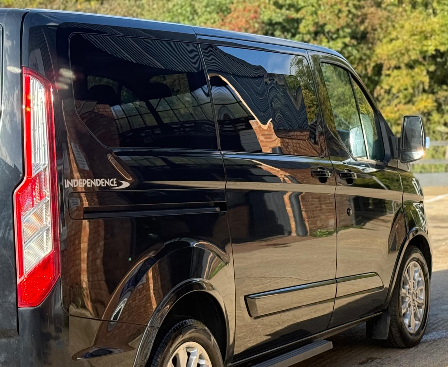 Used Ford Tourneo Custom 2018 for sale - 76165205: Photo 36