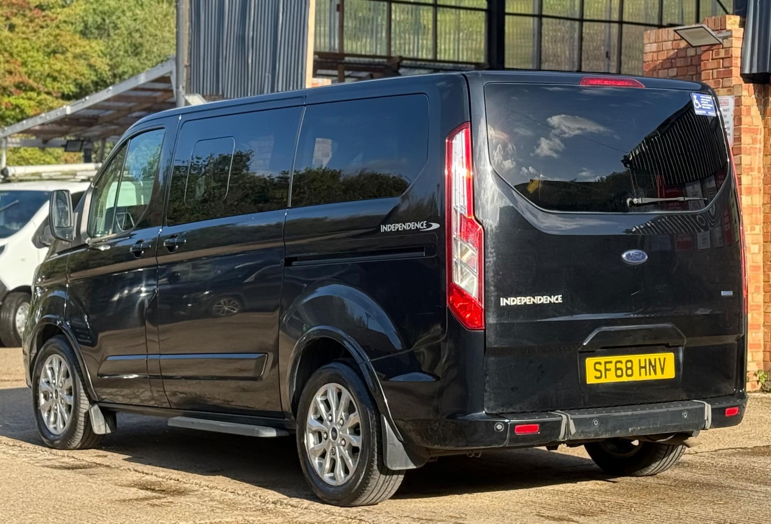 Used Ford Tourneo Custom 2018 for sale - 76165205: Photo 9