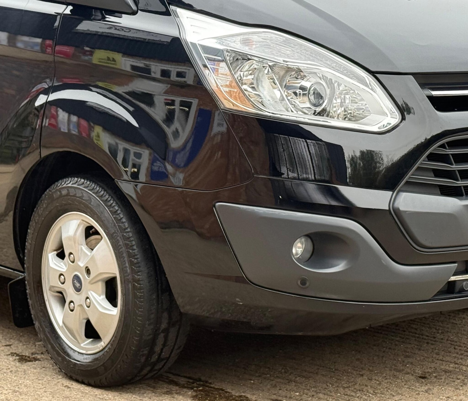 Used Ford Tourneo Custom 2018 for sale - 76590661: Photo 32