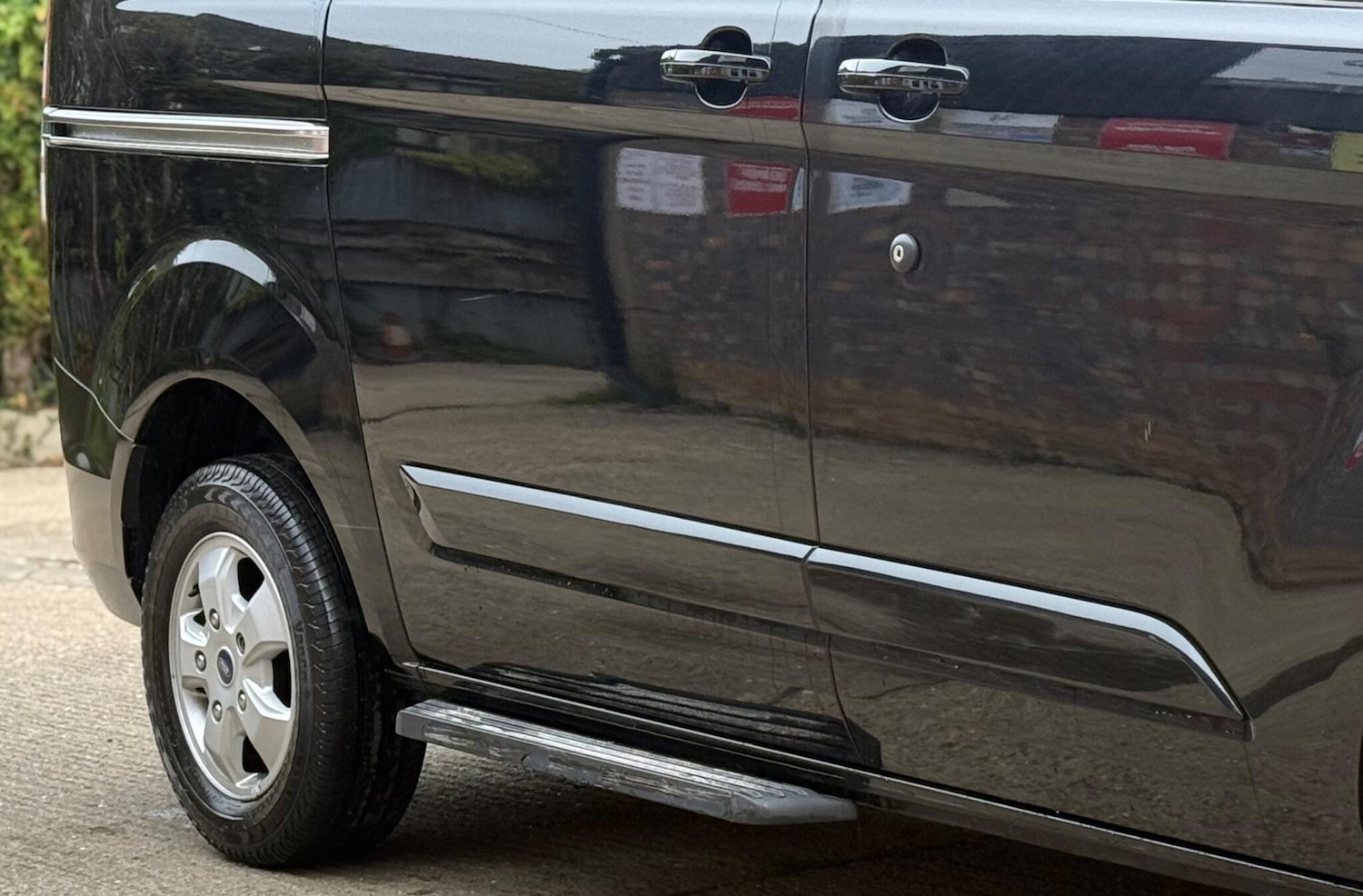 Used Ford Tourneo Custom 2018 for sale - 76590661: Photo 34