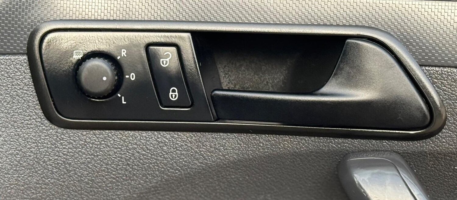 Used Volkswagen Caddy 2015 for sale - 77012002: Photo 37