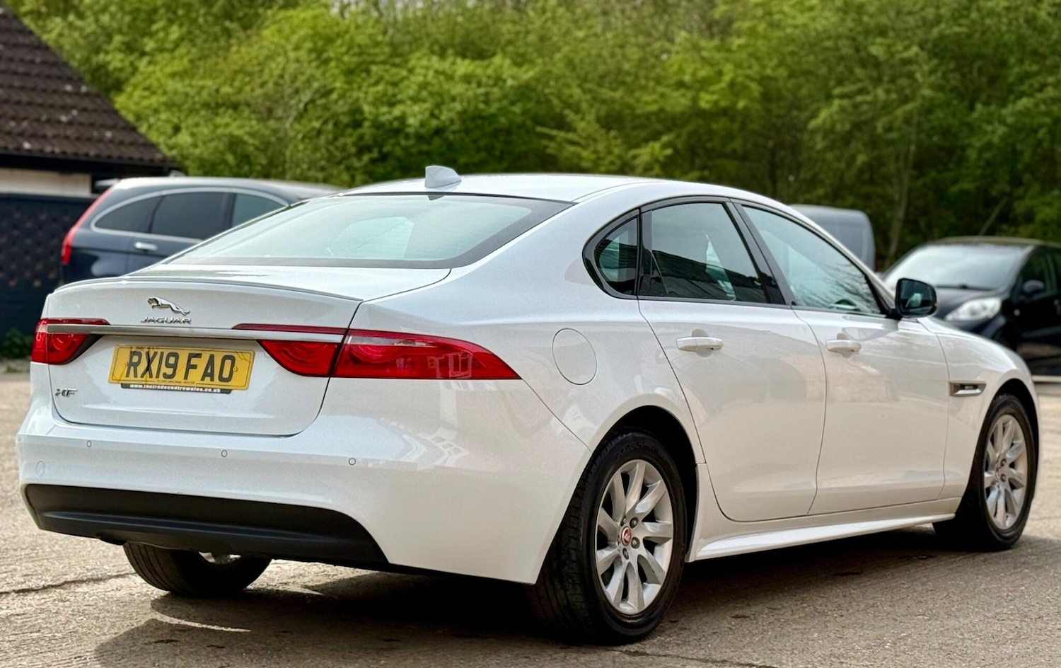 Used Jaguar XF 2019 for sale - 78201537: Photo 11