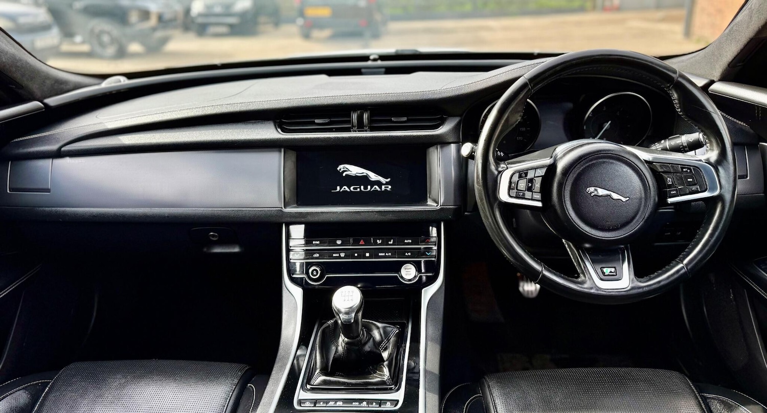 Used Jaguar XF 2019 for sale - 78201537: Photo 20